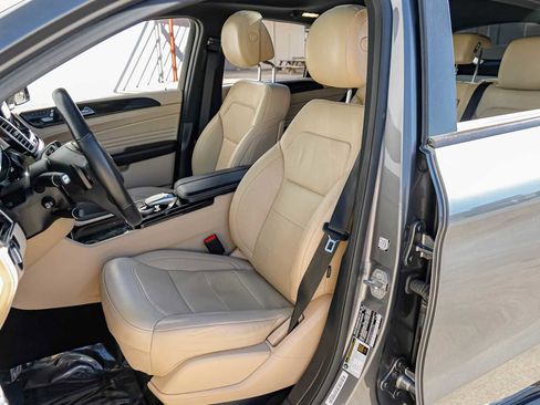 Used 2019 Mercedes-Benz GLE 43 AMG AMG GLE 43 image 34