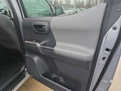Used 2023 Toyota Tacoma SR5 image 82