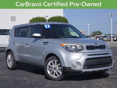 Used 2017 Kia Soul + FWD image 2