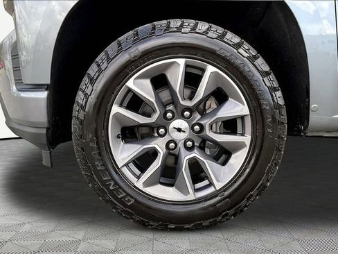 Used 2021 Chevrolet Silverado 1500 RST image 21