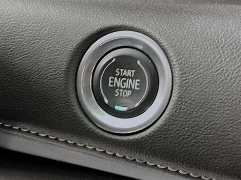 Used 2023 Cadillac Escalade ESV Sport w/ LPO, ONYX Package image 22