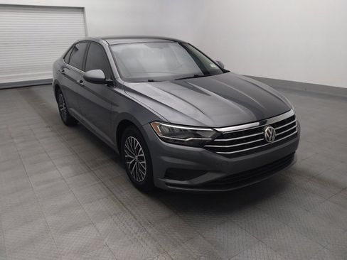 Used 2019 Volkswagen Jetta SE FWD image 13