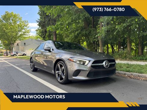Used 2019 Mercedes-Benz A 220 image 1