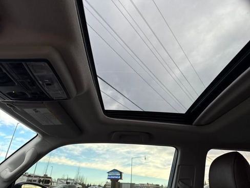 Used 2022 Toyota 4Runner Limited image 27