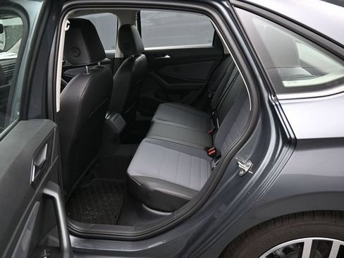 New 2026 Volkswagen Jetta SE FWD image 11