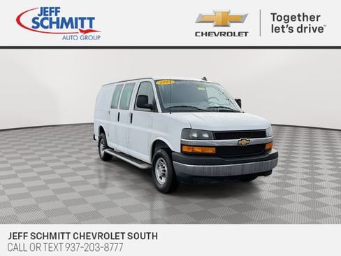 Used 2024 Chevrolet Express 2500 w/ Driver Convenience Package image 2
