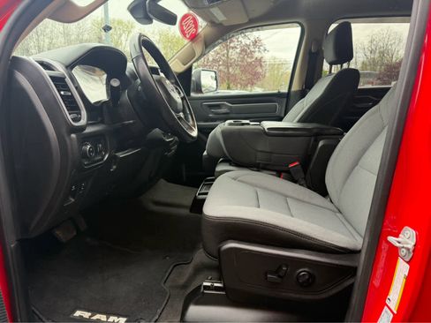 Used 2020 RAM 1500 Big Horn AWD/4WD image 14