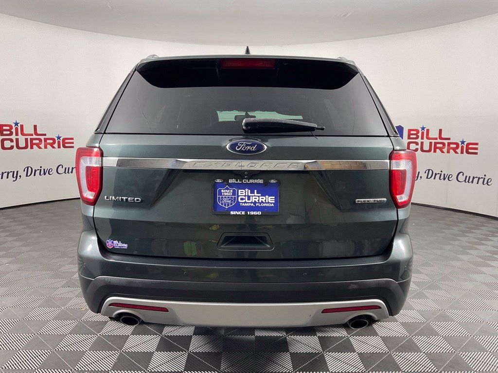 Used 2016 Ford Explorer Limited FWD image 4