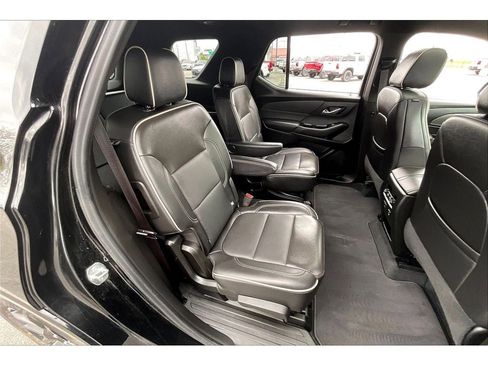 Used 2023 Chevrolet Traverse Premier w/ Redline Edition AWD/4WD image 28