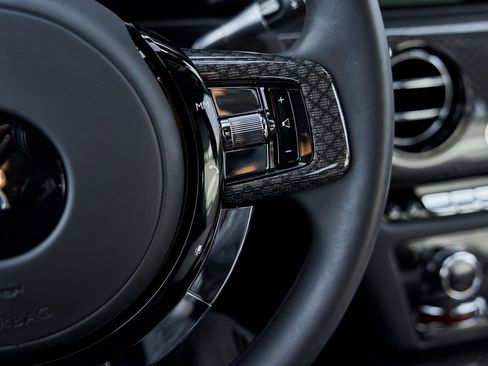 Used 2025 Rolls-Royce Ghost Black Badge image 65
