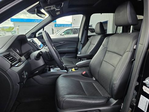 Used 2023 Honda Passport Elite image 13