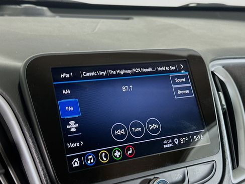 Used 2024 Chevrolet Malibu LT image 19