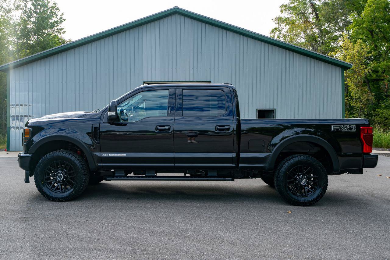 Used 2022 Ford F250 Lariat w/ Black Appearance Package AWD/4WD image 6