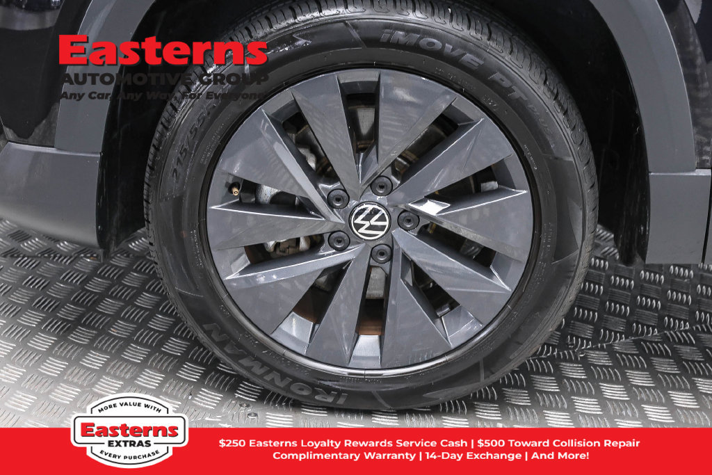 Used 2024 Volkswagen Taos S FWD image 29