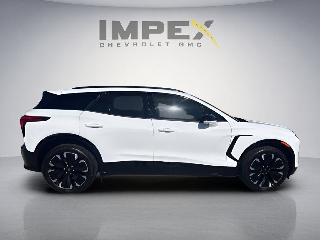 Used 2024 Chevrolet Blazer EV RS AWD/4WD image 6