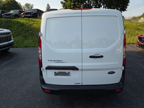 Used 2023 Ford Transit Connect XL FWD image 5