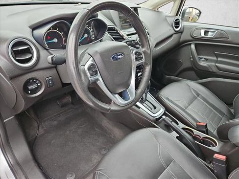 Used 2014 Ford Fiesta Titanium image 12