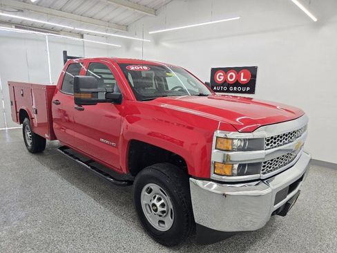 Used 2019 Chevrolet Silverado 2500 W/T w/ WT Convenience Package RWD image 1