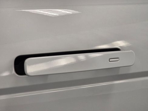 Used 2023 Land Rover Range Rover Evoque S image 30