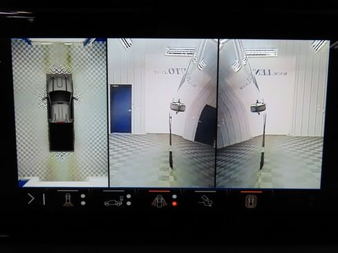 Used 2025 GMC Sierra 3500 AT4 image 20