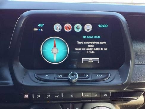 Used 2017 Chevrolet Camaro LT w/ Technology Package image 11