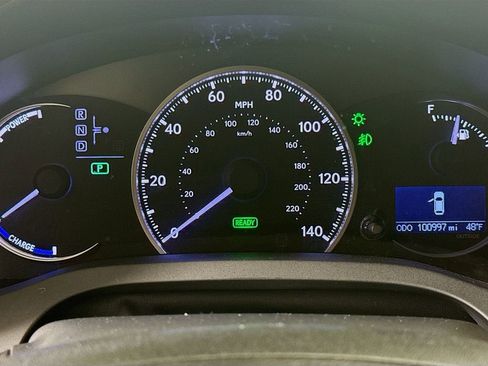 Used 2014 Lexus CT 200h image 12