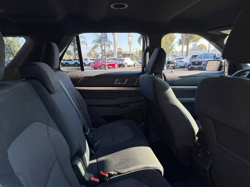 Used 2019 Ford Explorer XLT w/ Equipment Group 201A image 19
