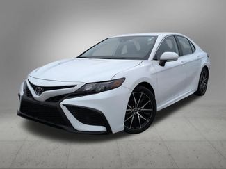 Used 2023 Toyota Camry SE video 1