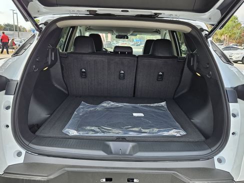 New 2026 Nissan Murano SV image 6