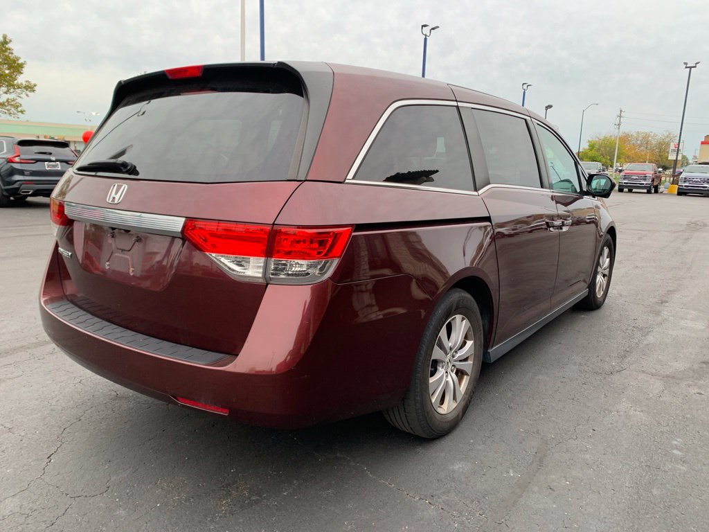Used 2016 Honda Odyssey SE image 3