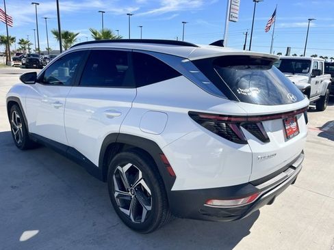 Used 2022 Hyundai Tucson SEL w/ Convenience + Premium Package image 4