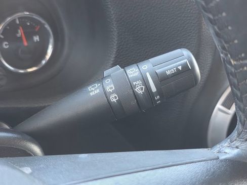 Used 2016 Jeep Wrangler Unlimited Sahara w/ Connectivity Group image 32