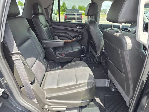 Used 2019 Chevrolet Tahoe Premier w/ RST 6.2L Performance Edition AWD/4WD image 12