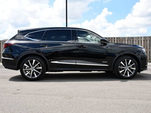 Certified 2025 Acura MDX w/ Technology Package AWD/4WD image 8