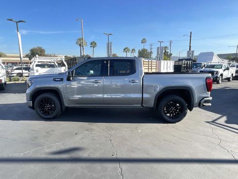 New 2026 GMC Sierra 1500 Elevation image 8