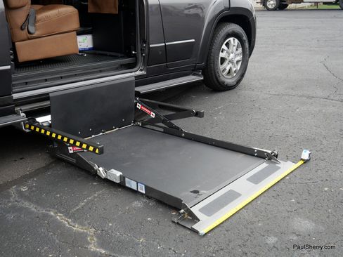 New 2024 RAM ProMaster 2500 w/ Advanced Safety Group FWD image 19
