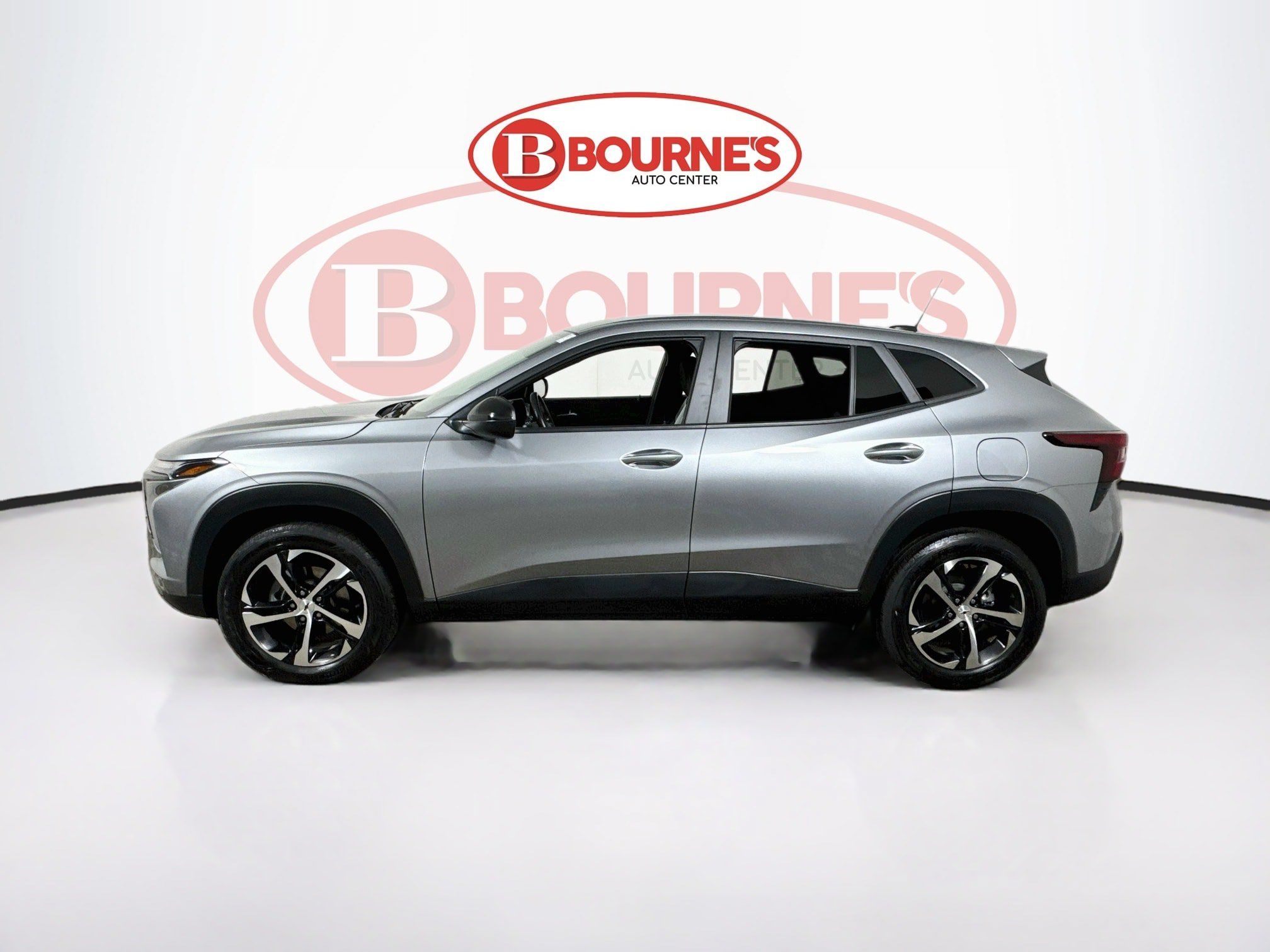 Used 2024 Chevrolet Trax RS FWD image 7