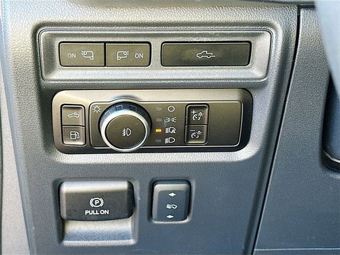 Used 2023 Ford F150 Lariat w/ Equipment Group 502A High image 10