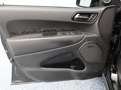 Used 2023 Dodge Durango SRT image 8