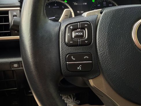 Used 2018 Lexus IS 300 w/ Accessory Package RWD image 23