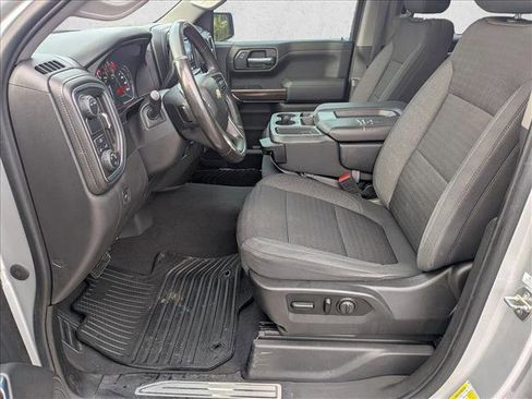 Used 2021 Chevrolet Silverado 1500 LT image 16
