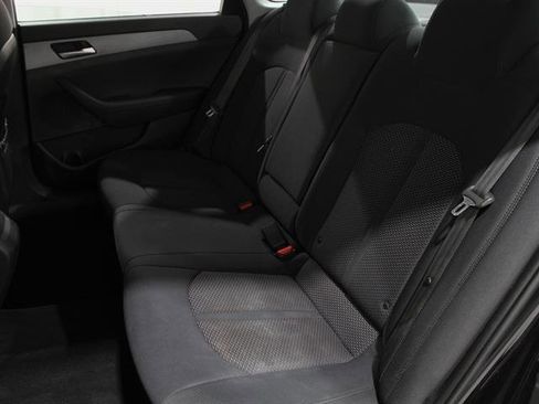 Used 2019 Hyundai Sonata SE image 17