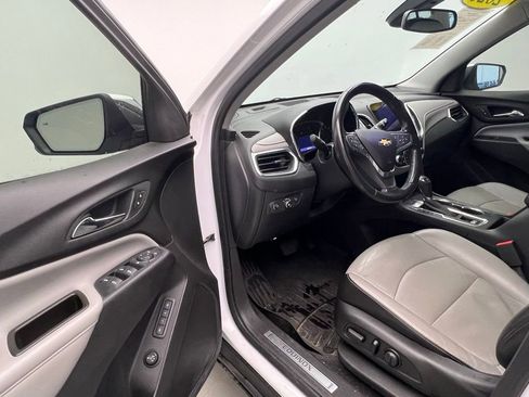 Used 2020 Chevrolet Equinox Premier image 20