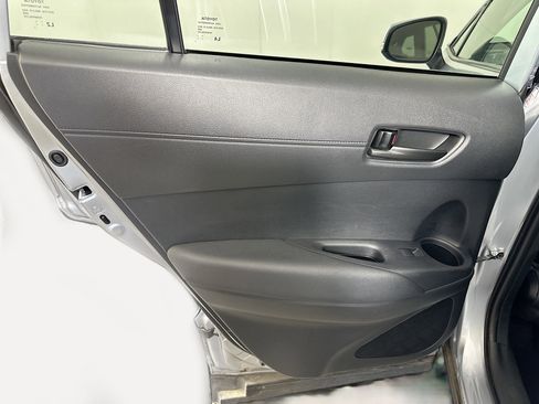 Used 2023 Toyota Corolla Cross LE image 24