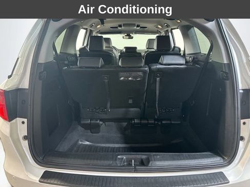 Used 2022 Honda Odyssey Elite image 11