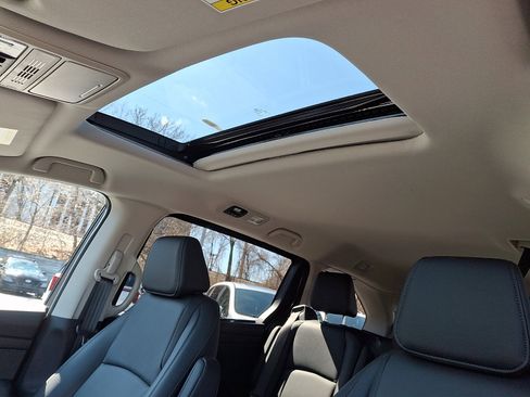 Used 2026 Honda Odyssey EX-L image 13