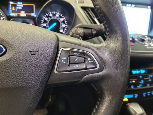 Used 2018 Ford Escape Titanium image 24