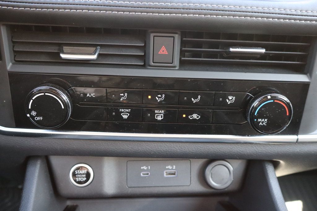 Used 2021 Nissan Rogue S AWD/4WD image 13