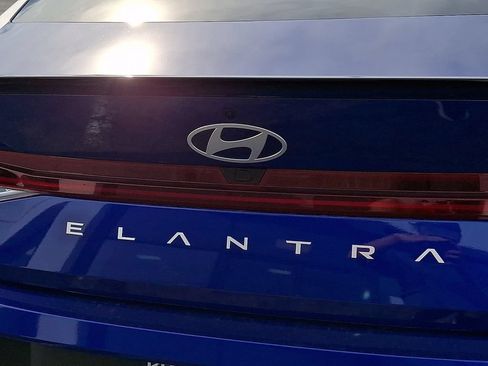 Used 2026 Hyundai Elantra SEL Sport Premium FWD image 31