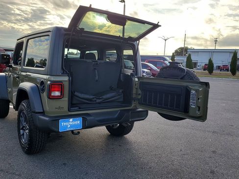 New 2026 Jeep Wrangler Sport AWD/4WD image 9